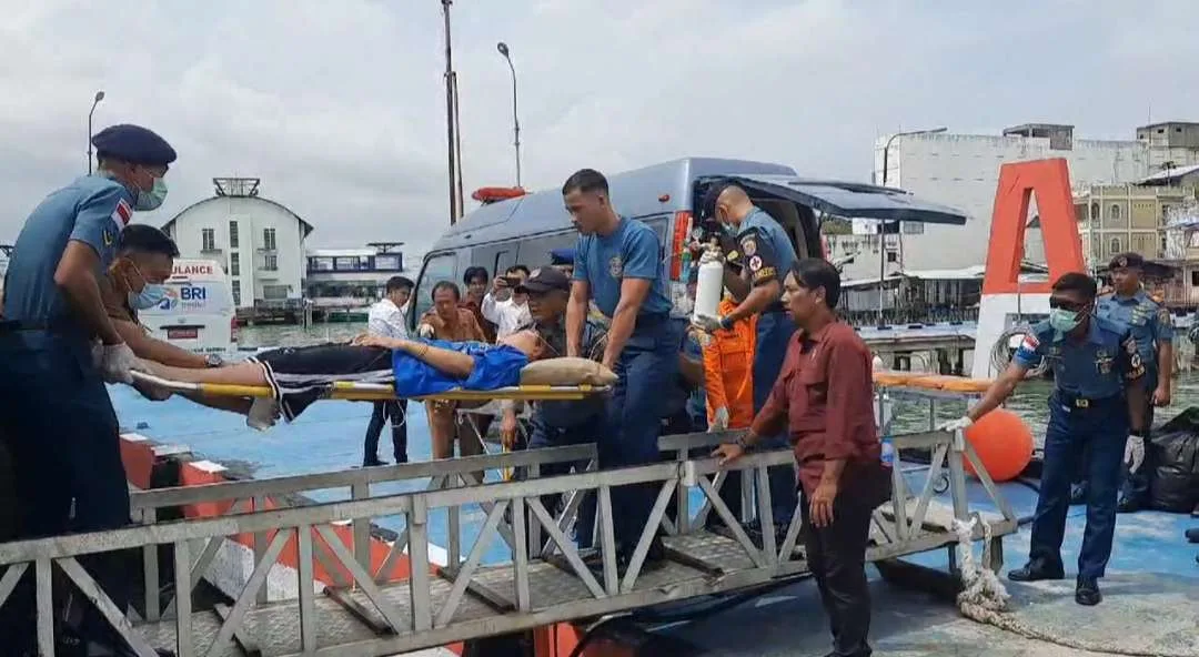 Kapal Karam di Perairan Tanjung Balai Karimun, Enam Orang Selamat Tiga Masih Dicari